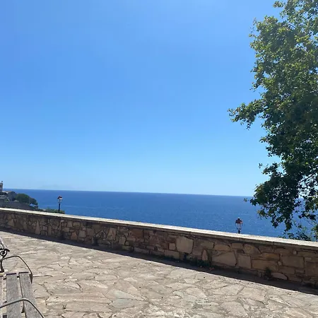 à 3 Minutes à Pied, Grand Familial, 3 ,top Emplacement ! *