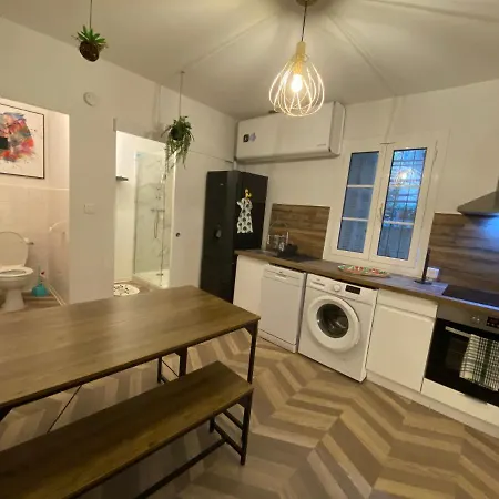 A 3 Minutes A Pied, Grand Familial, 3 ,top Emplacement ! *