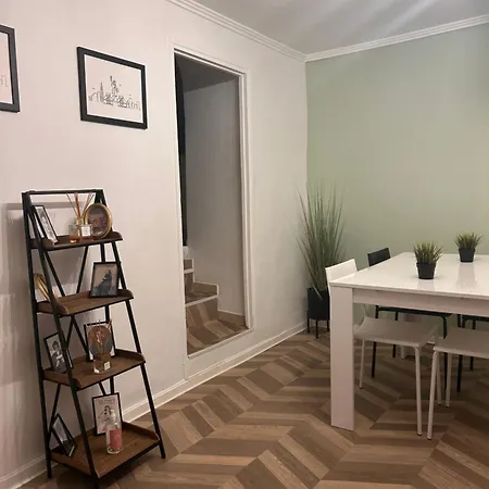 A 3 Minutes A Pied, Grand Familial, 3 ,top Emplacement ! Apartament *